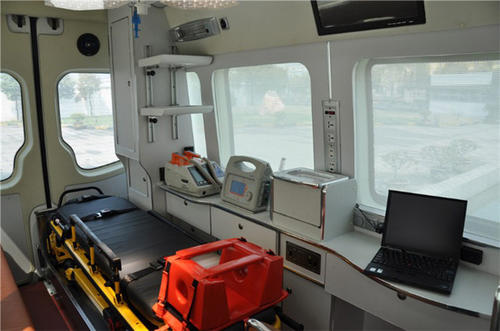 大田县救护车内部